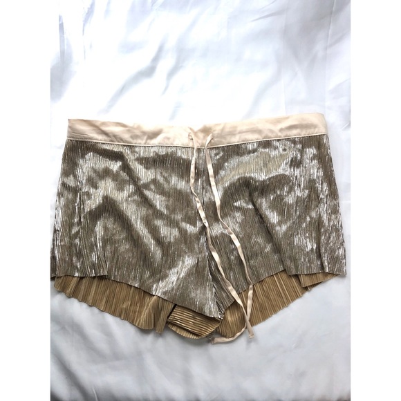 Victoria’s Secret Gold Pajama Shorts - Picture 7 of 9